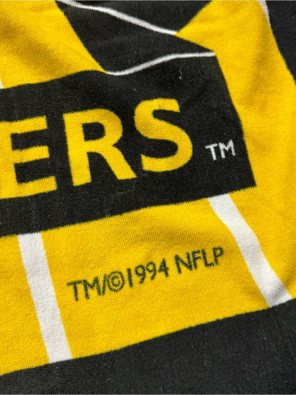 VTG 1994 NFL Pittsburgh Steelers Football Beach/Bath Towel 29x52”